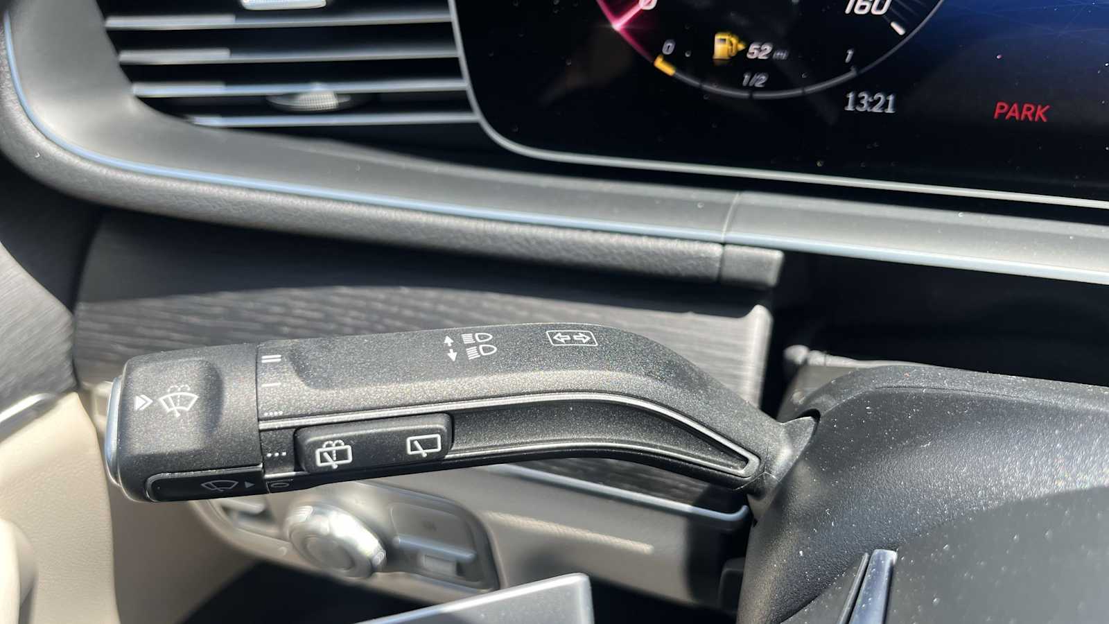 Thumbnail: 2026 Mercedes-Benz GLE - 43