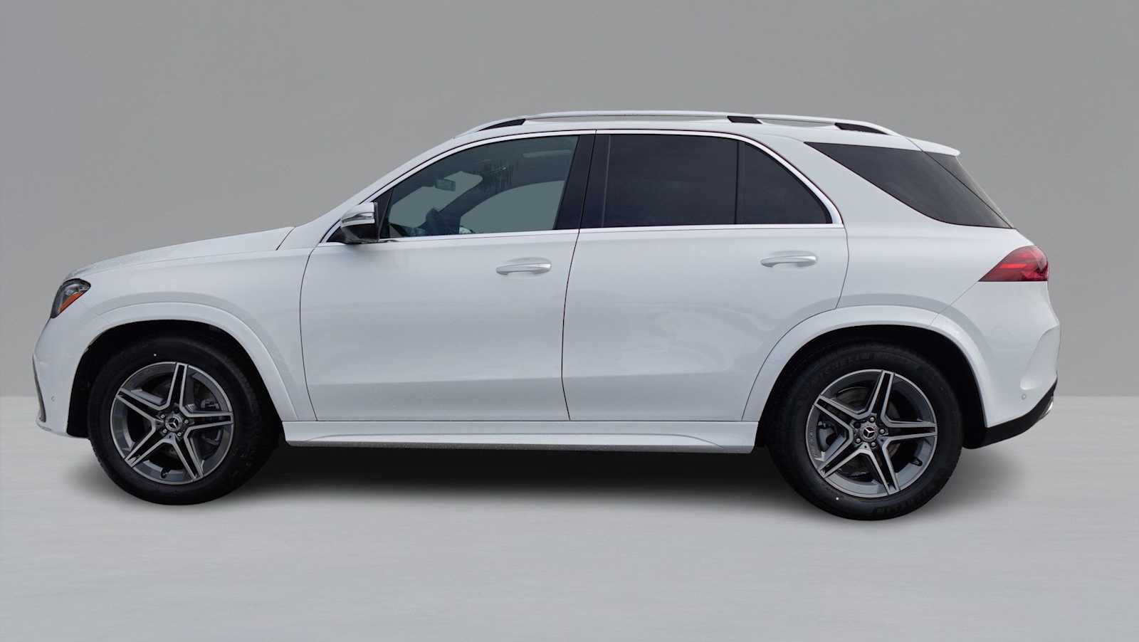 Thumbnail: 2026 Mercedes-Benz GLE - 8