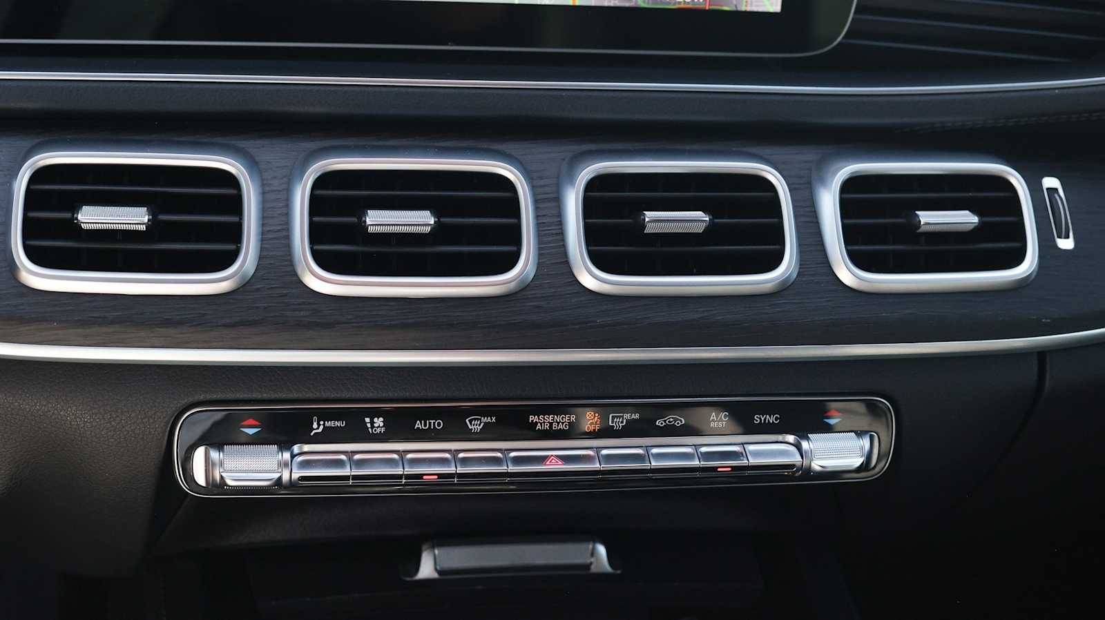 Thumbnail: 2022 Mercedes-Benz GLS - 30