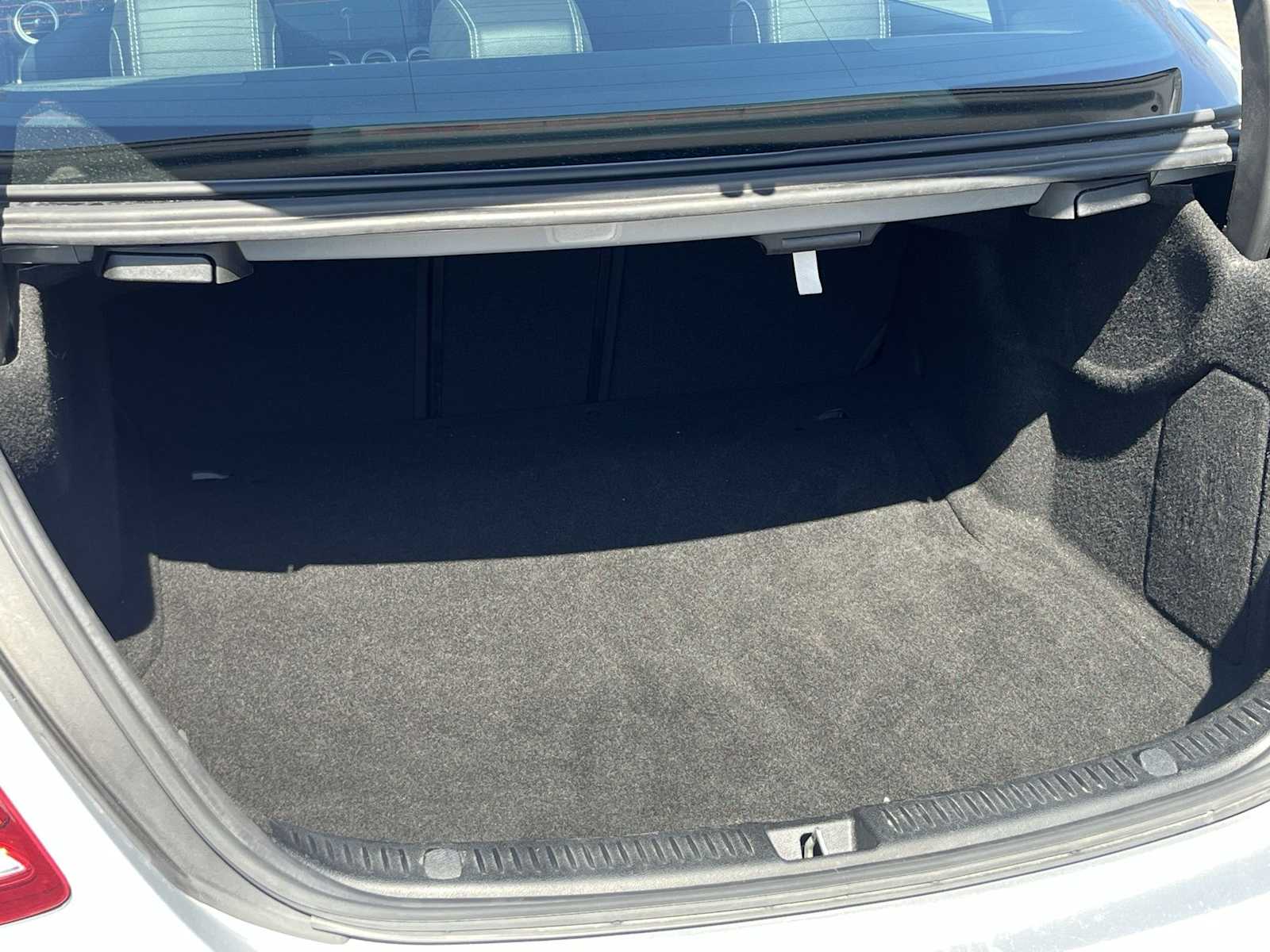 Thumbnail: 2017 Mercedes-Benz E-Class - 38