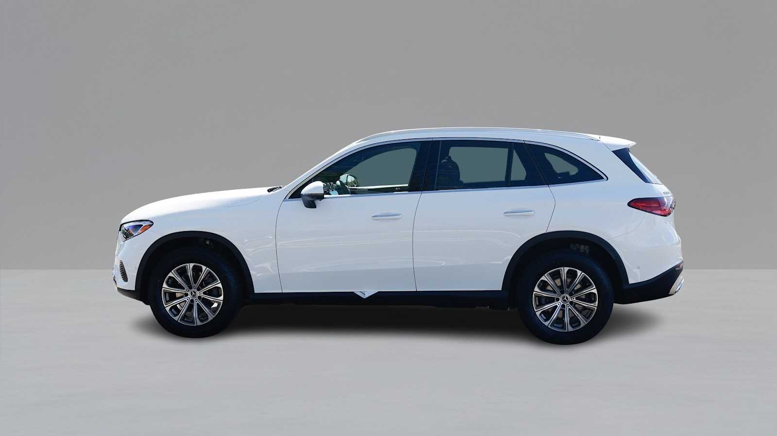 Thumbnail: 2026 Mercedes-Benz GLC - 8