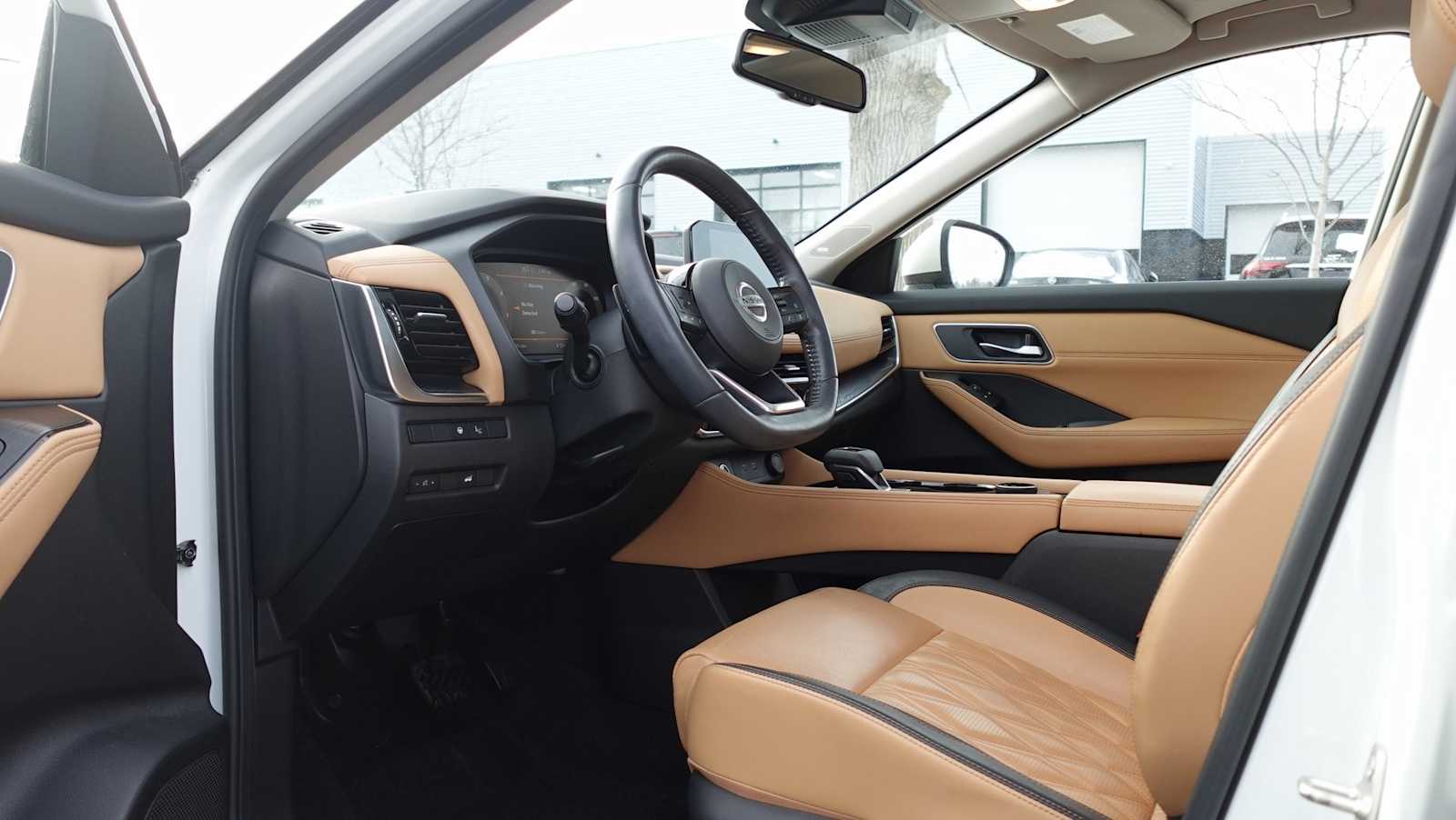 Thumbnail: 2021 Nissan Rogue - 30