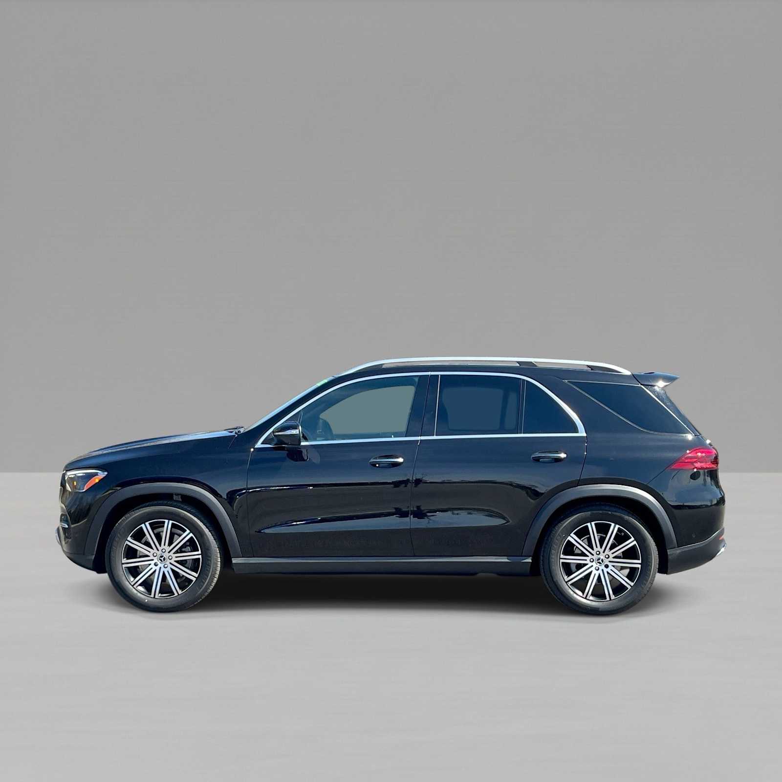 Thumbnail: 2026 Mercedes-Benz GLE - 3