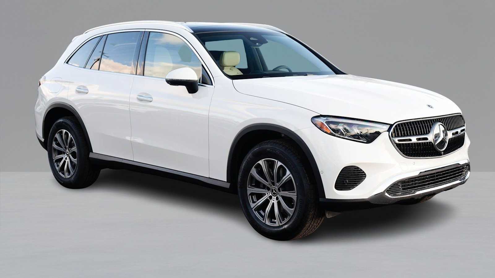 Thumbnail: 2026 Mercedes-Benz GLC - 3