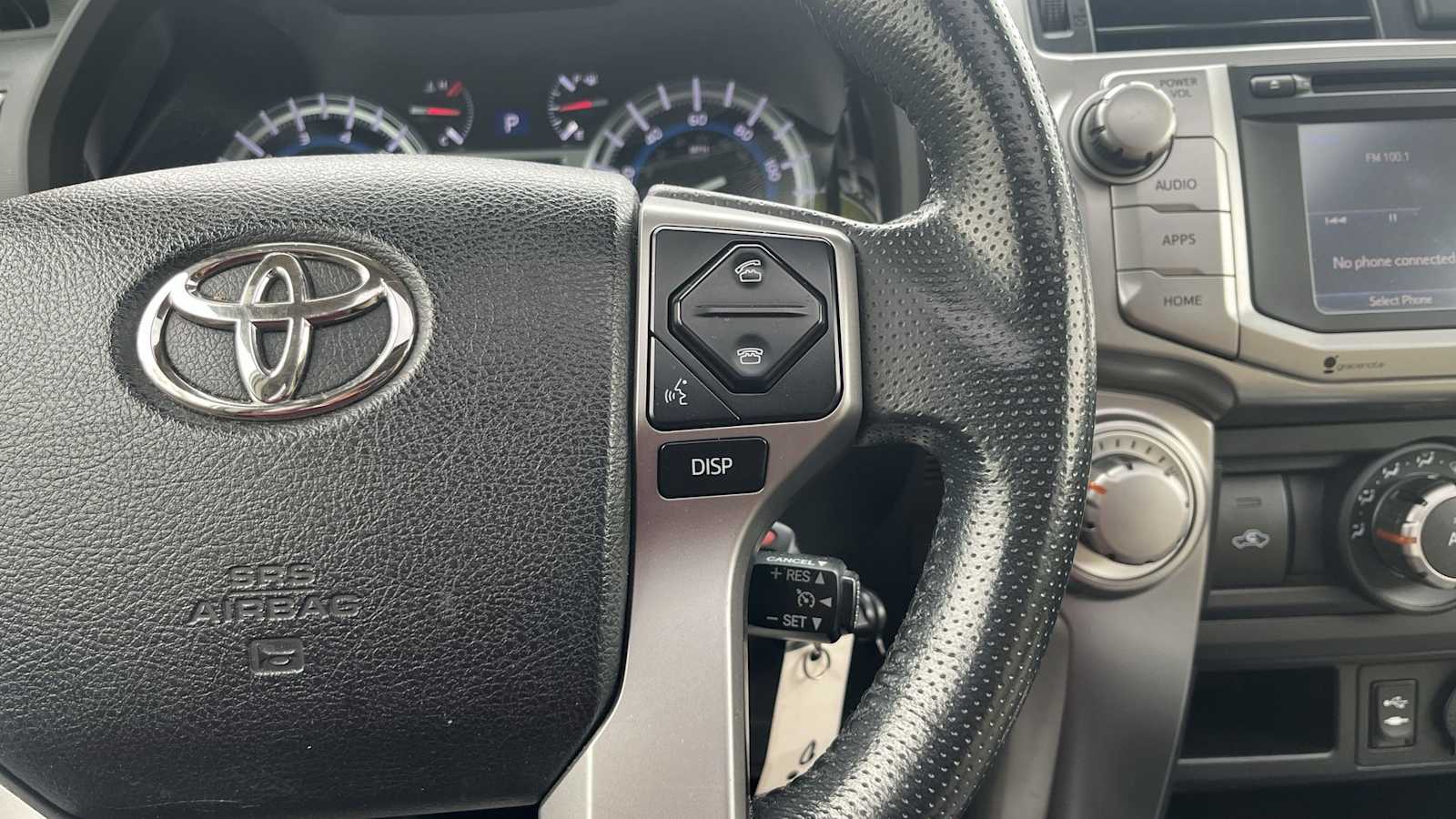 Thumbnail: 2015 Toyota 4Runner - 41