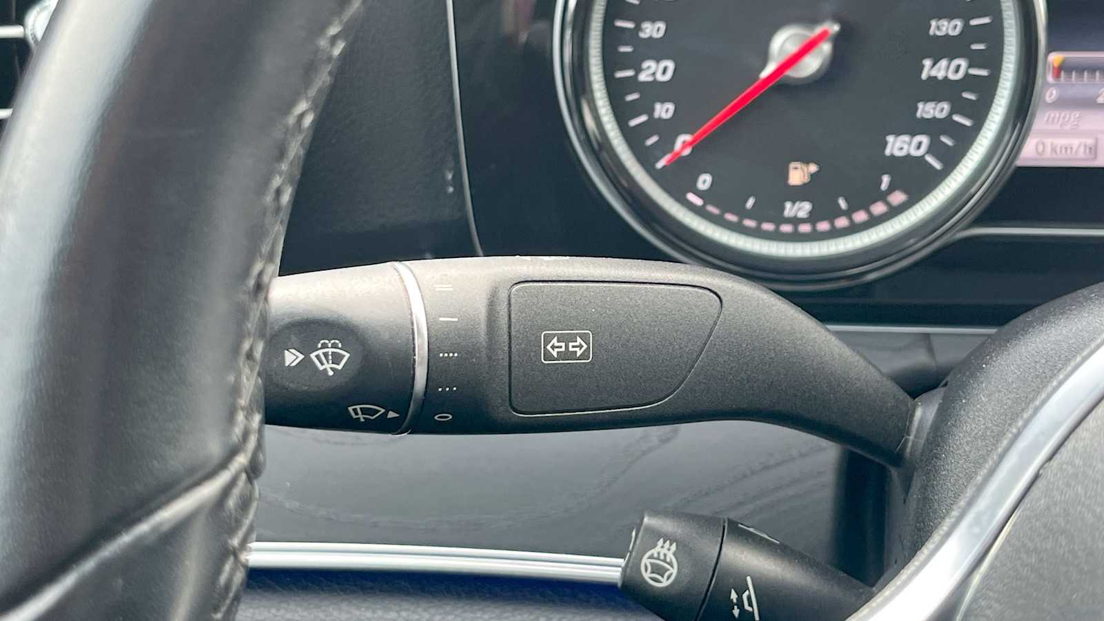 Thumbnail: 2019 Mercedes-Benz E-Class - 42