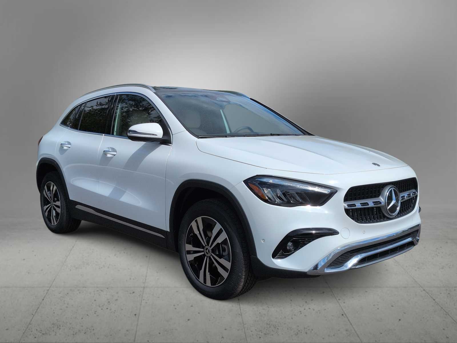 2026 Mercedes Benz GLA 250 4MATIC photo 2