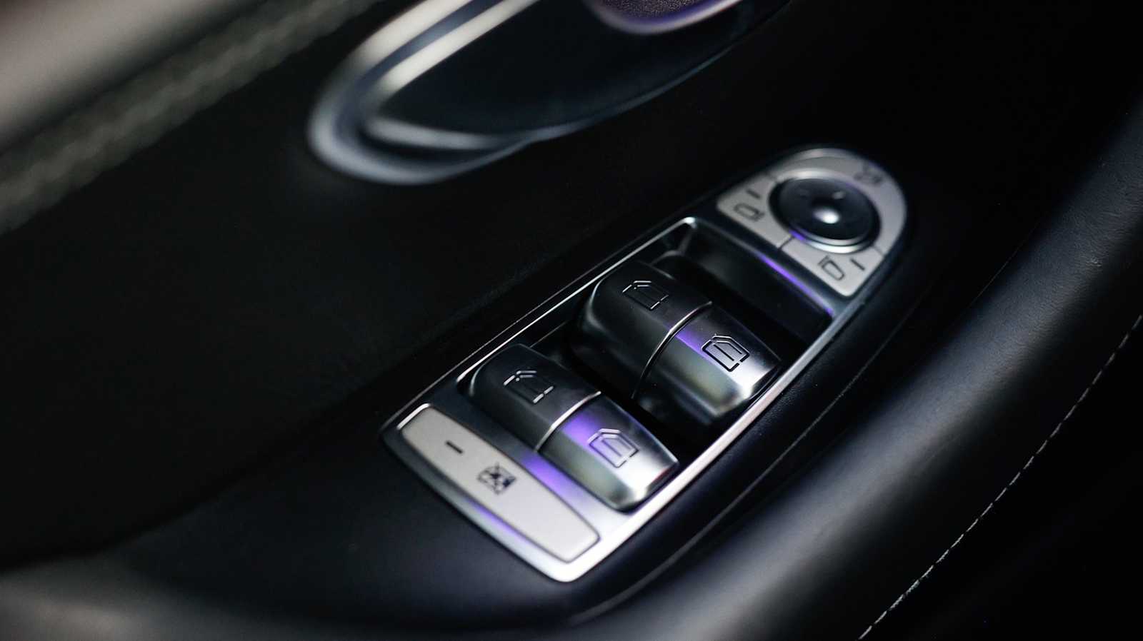 Thumbnail: 2023 Mercedes-Benz AMG GT - 35