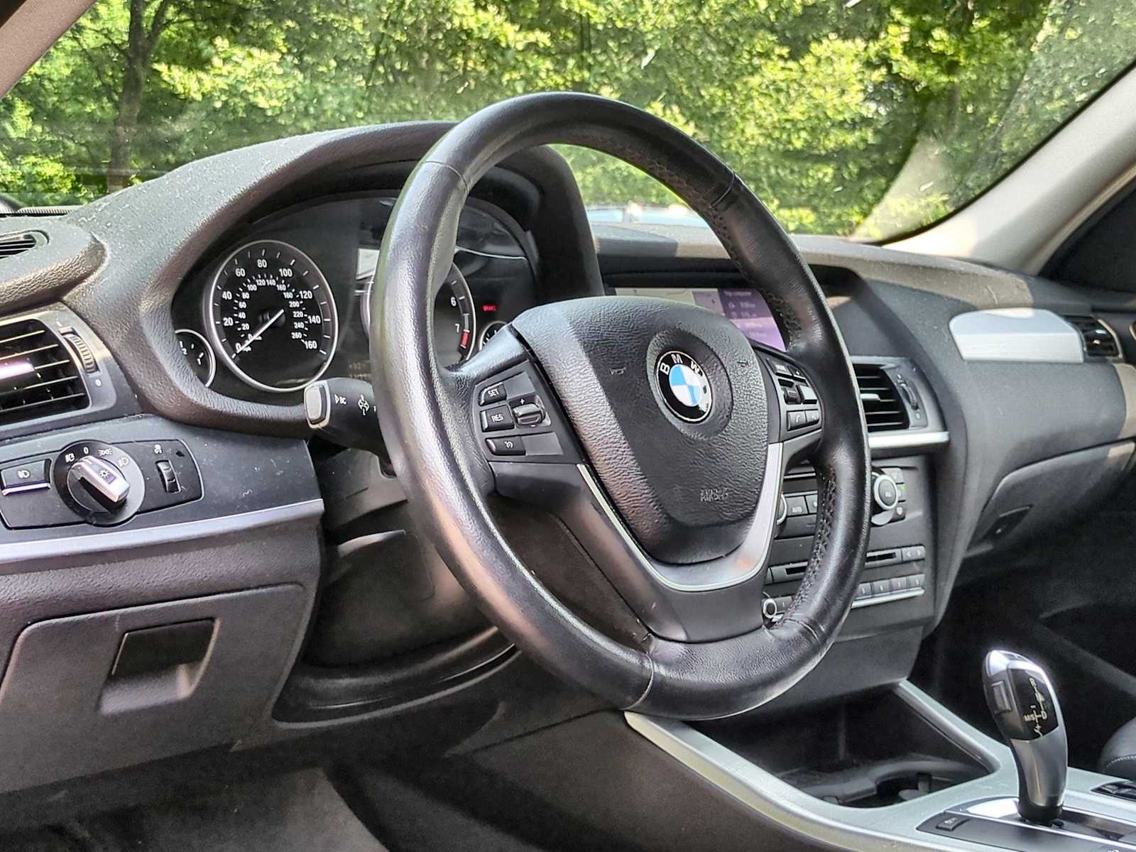 Thumbnail: 2011 BMW X3 - 10