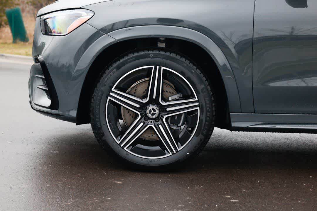 Thumbnail: 2026 Mercedes-Benz GLE - 12