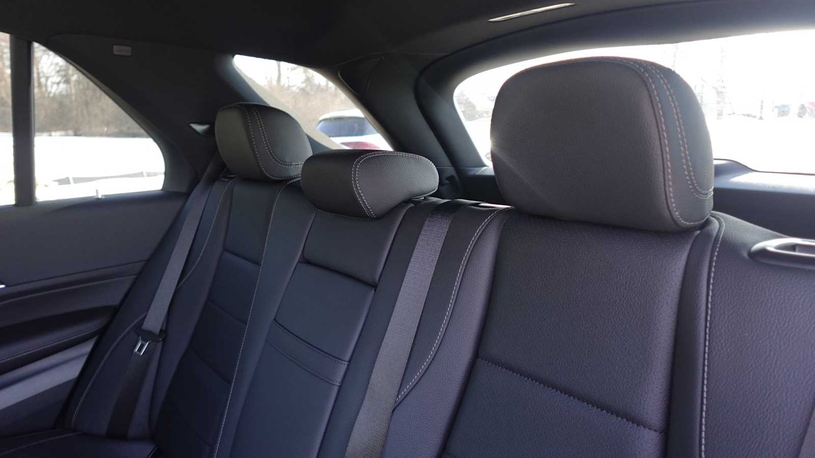 Thumbnail: 2026 Mercedes-Benz GLE - 30