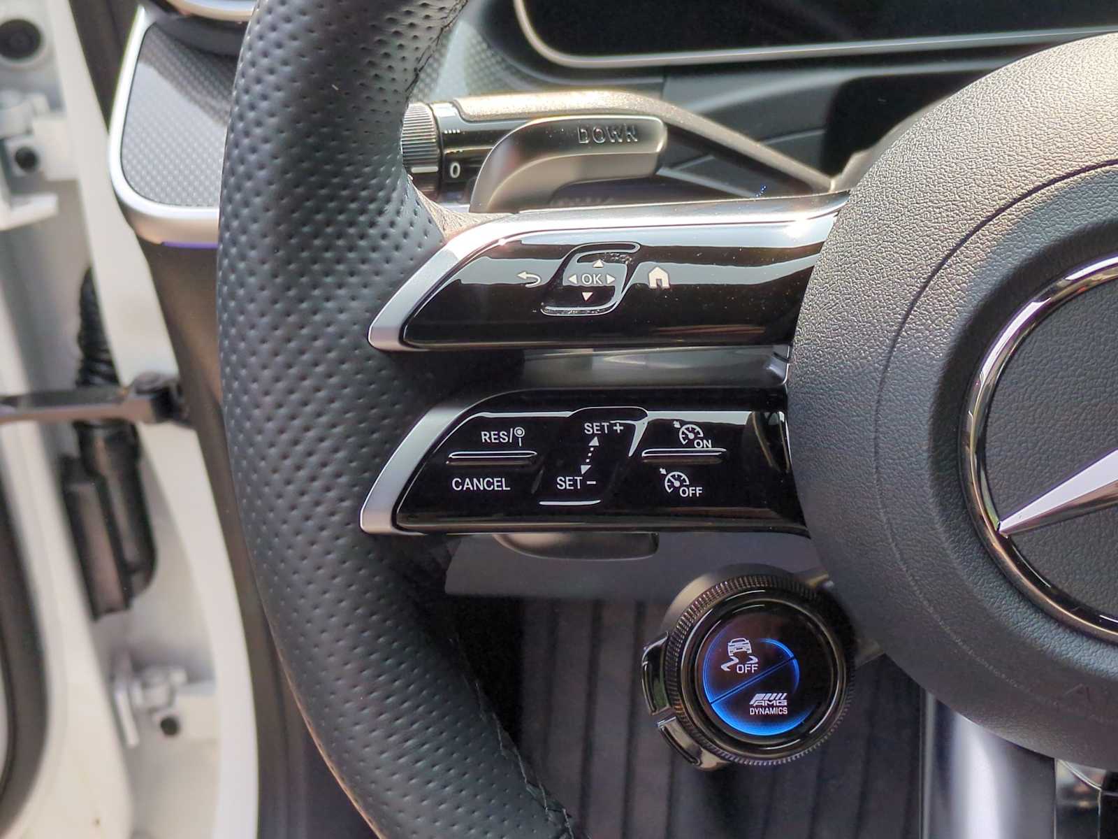 Thumbnail: 2025 Mercedes-Benz C-Class - 26
