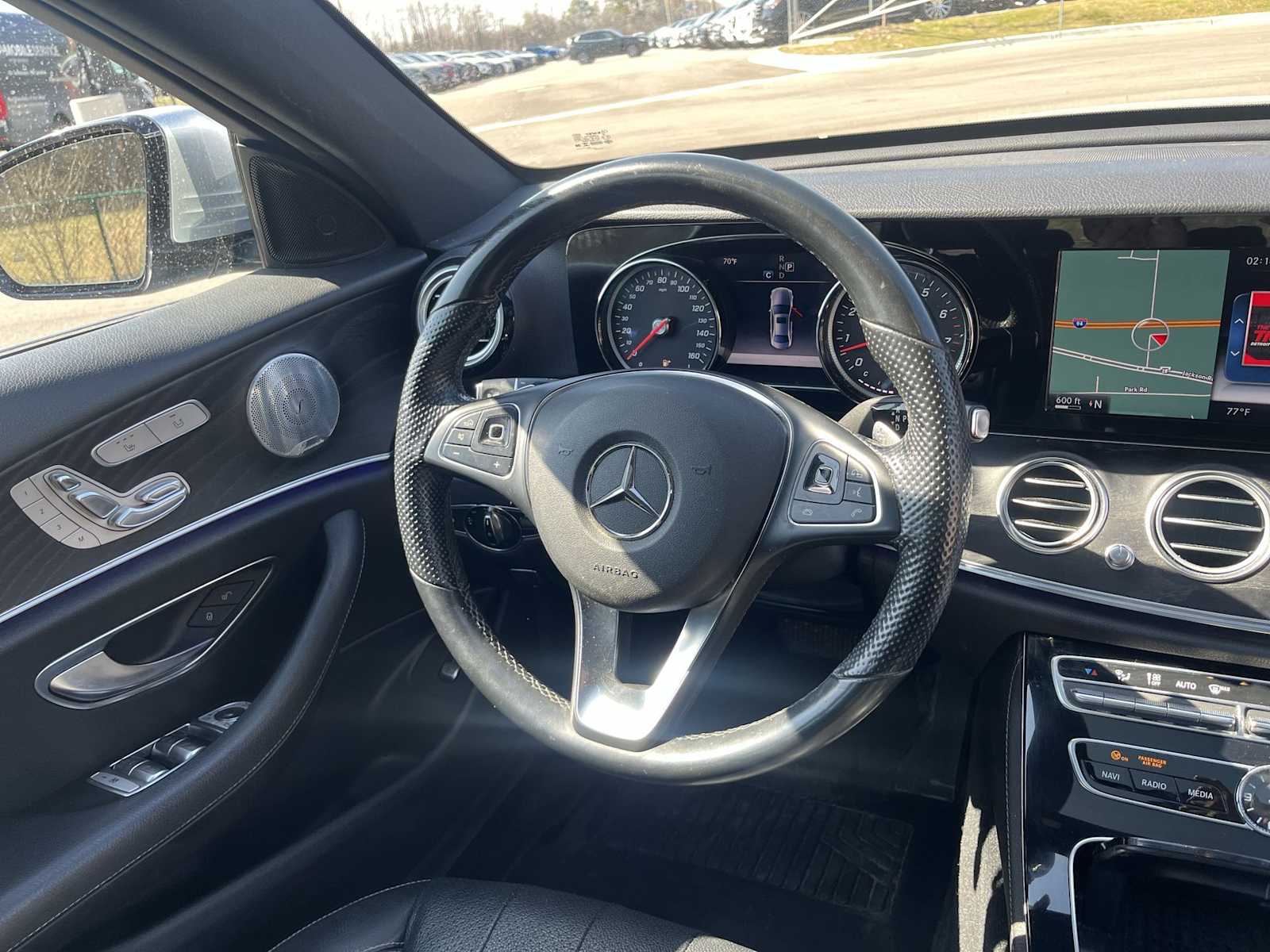 Thumbnail: 2017 Mercedes-Benz E-Class - 26