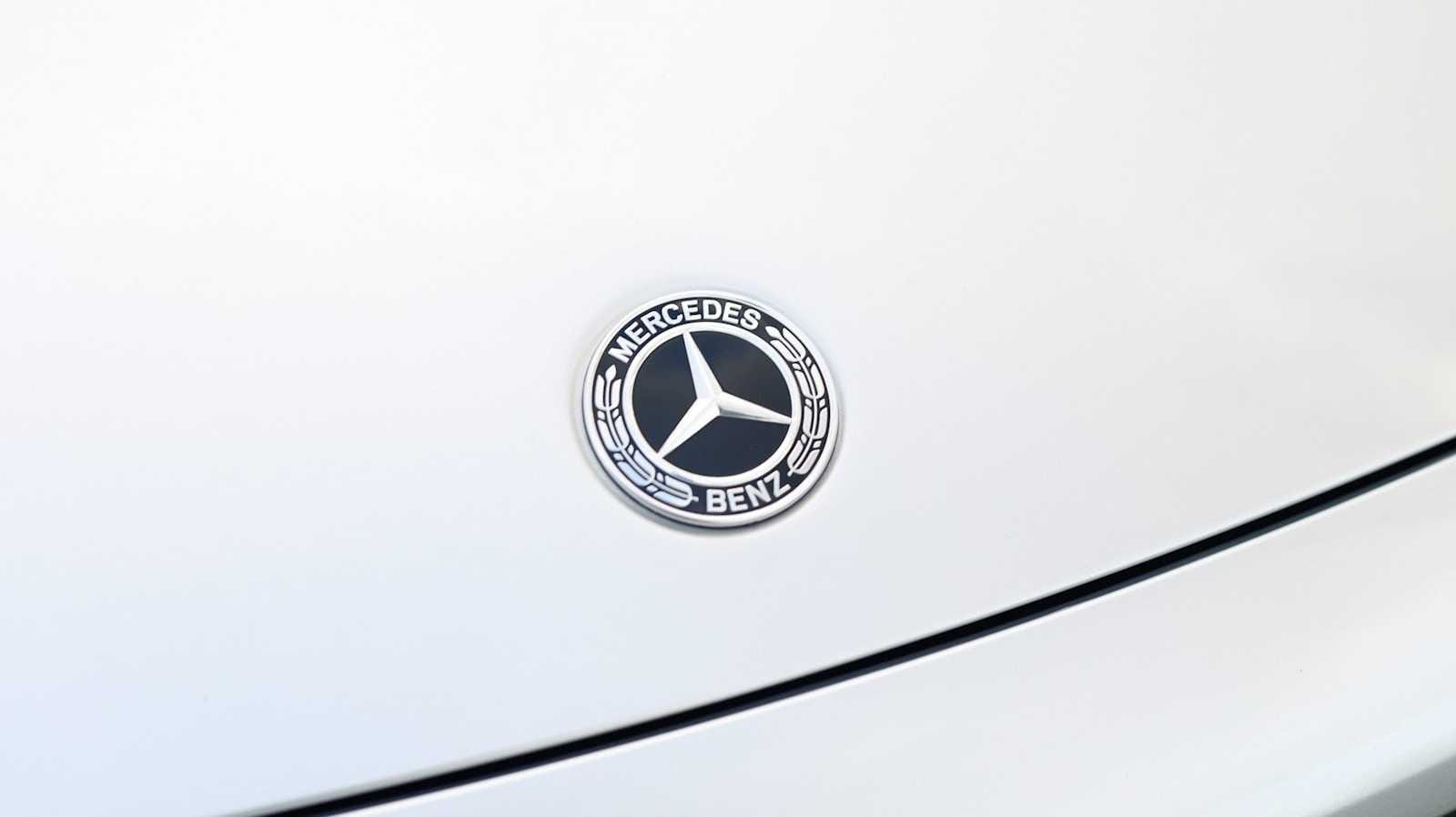Thumbnail: 2023 Mercedes-Benz GLB - 12