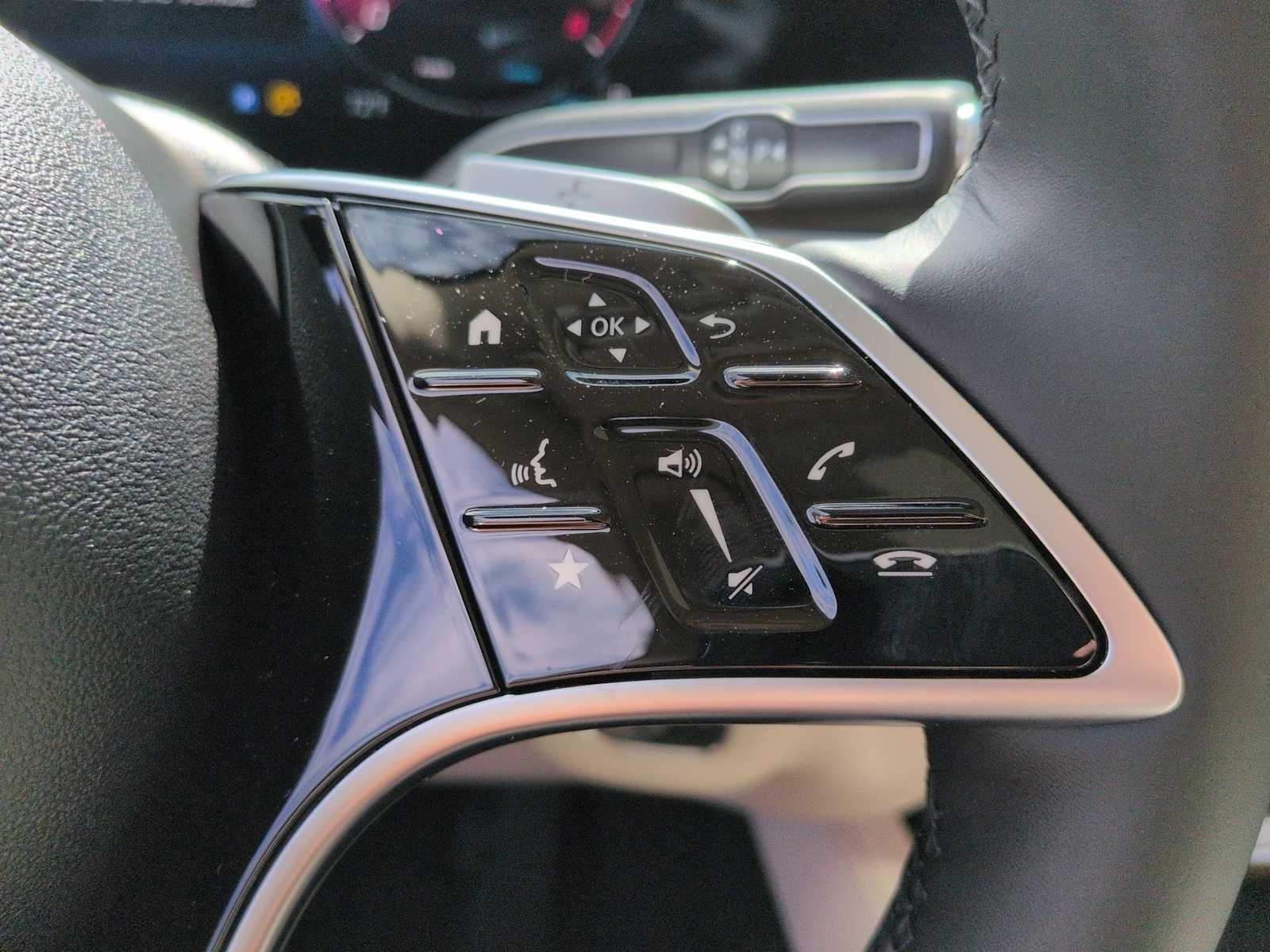 Thumbnail: 2026 Mercedes-Benz GLE - 27