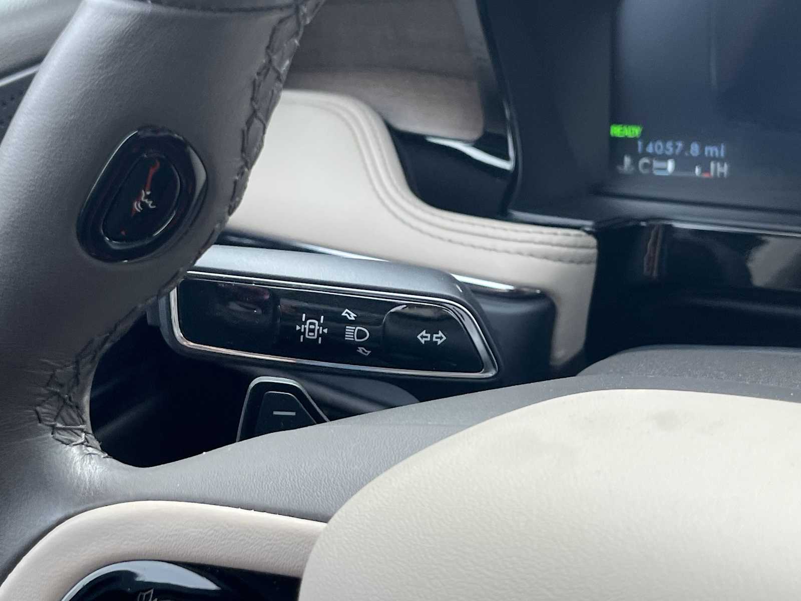 Thumbnail: 2024 Lincoln Corsair - 39