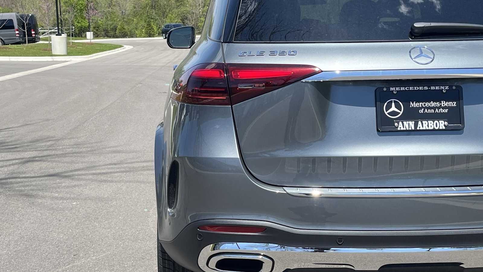 Thumbnail: 2026 Mercedes-Benz GLE - 18