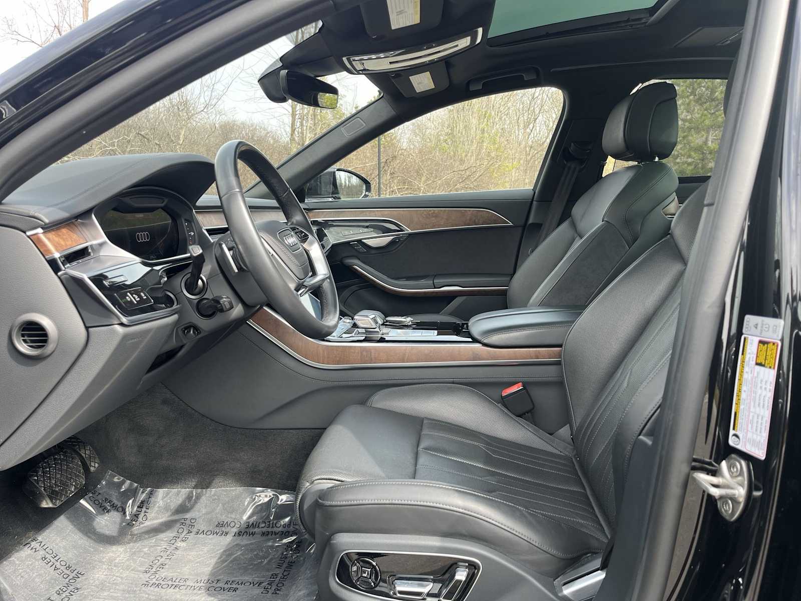 Thumbnail: 2023 Audi A8 - 14