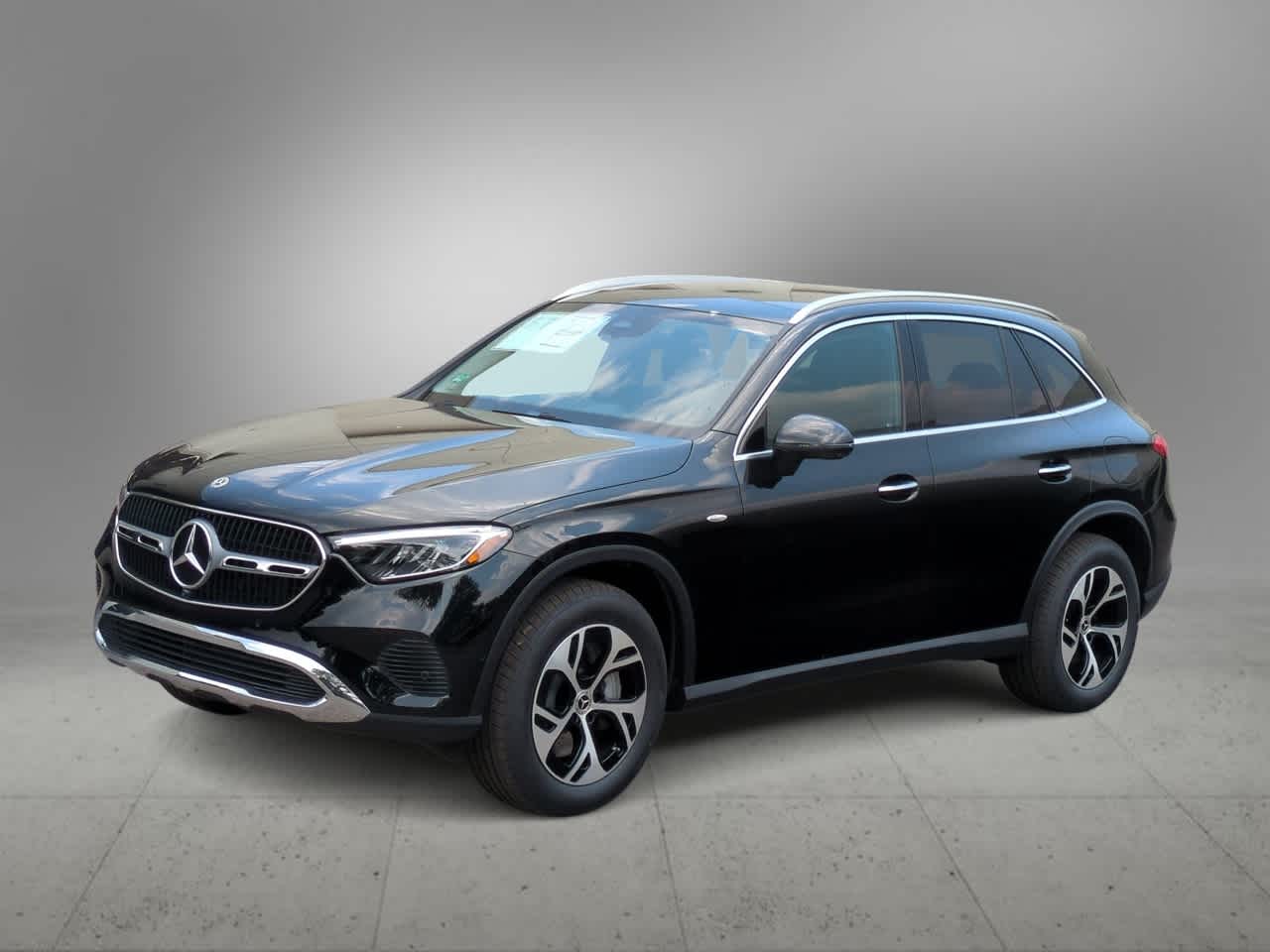 Thumbnail: 2025 Mercedes-Benz GLC - 4