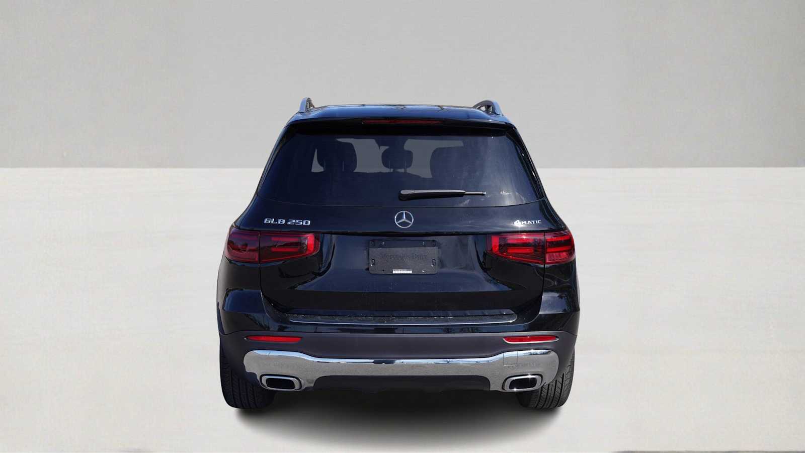 Thumbnail: 2026 Mercedes-Benz GLB - 6