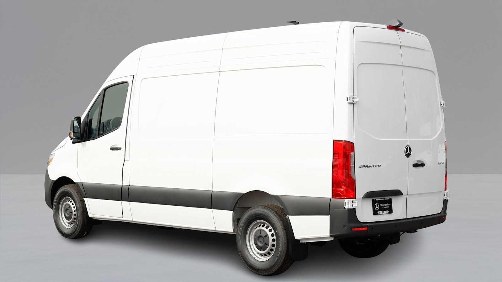 Thumbnail: 2026 Mercedes-Benz Sprinter - 7