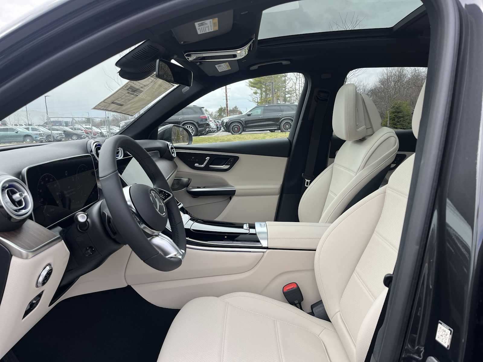 Thumbnail: 2026 Mercedes-Benz GLC - 14