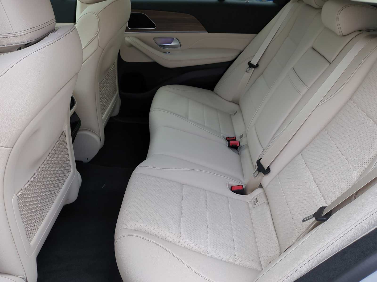 Thumbnail: 2025 Mercedes-Benz GLE - 20