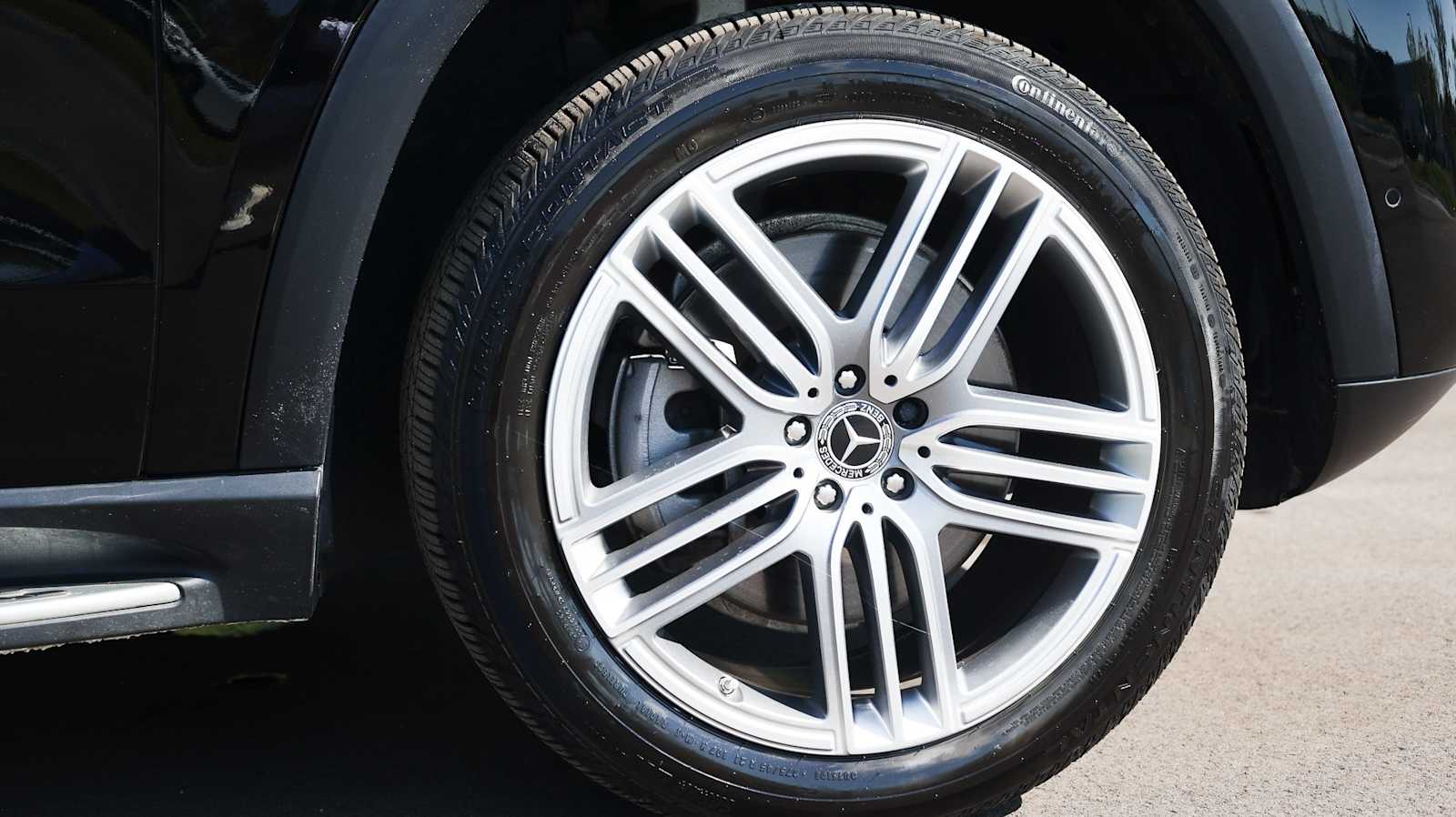 Thumbnail: 2022 Mercedes-Benz GLS - 23