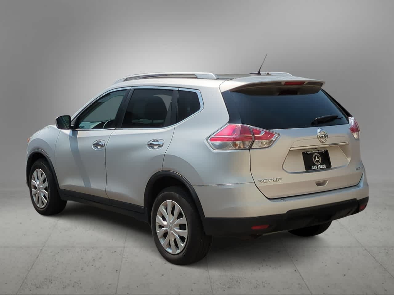 Thumbnail: 2016 Nissan Rogue - 6