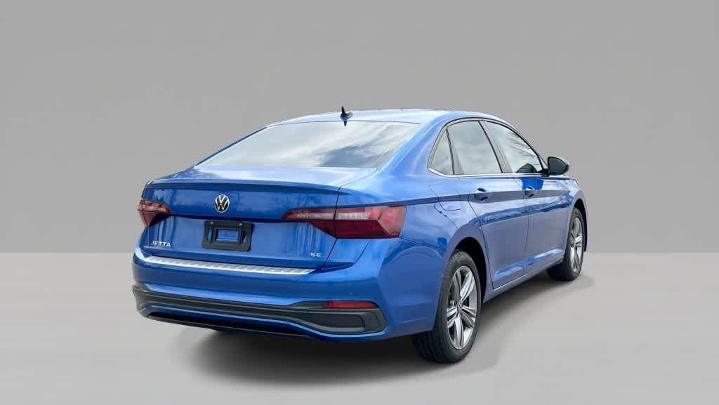 Thumbnail: 2023 Volkswagen Jetta - 8