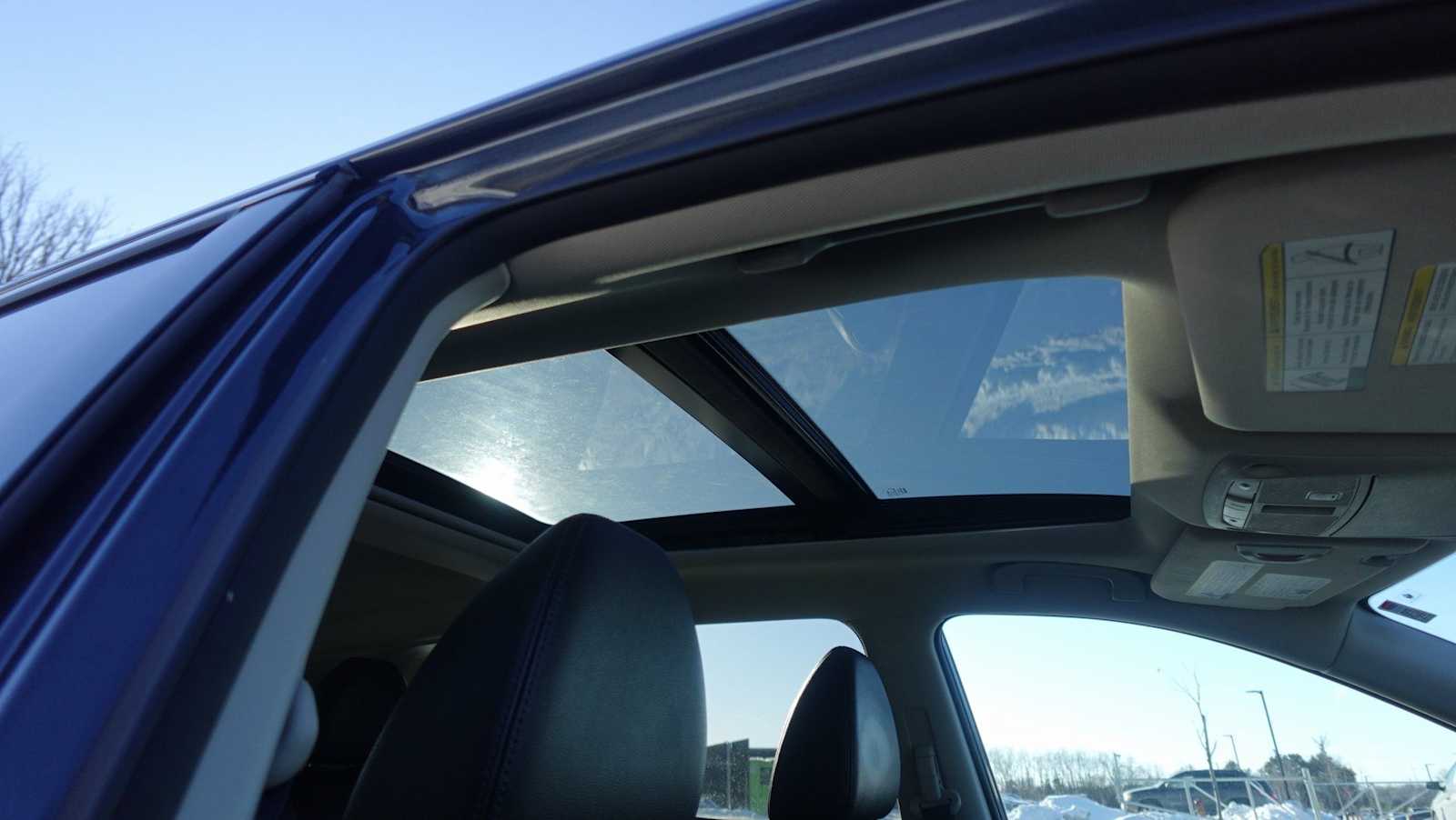 Thumbnail: 2016 Nissan Rogue - 30