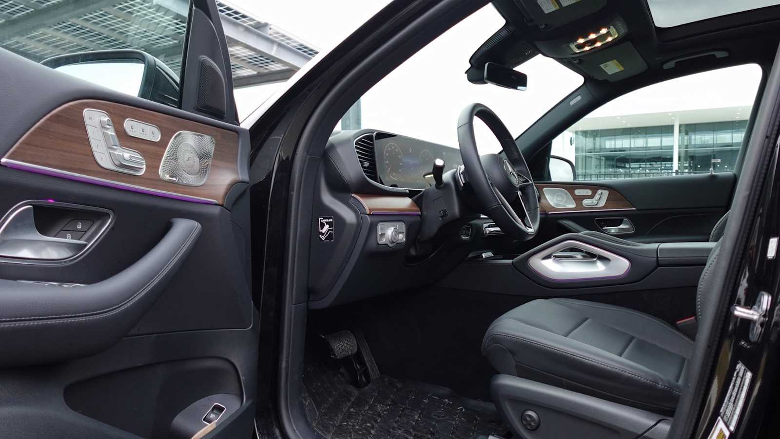 Thumbnail: 2026 Mercedes-Benz GLE - 18