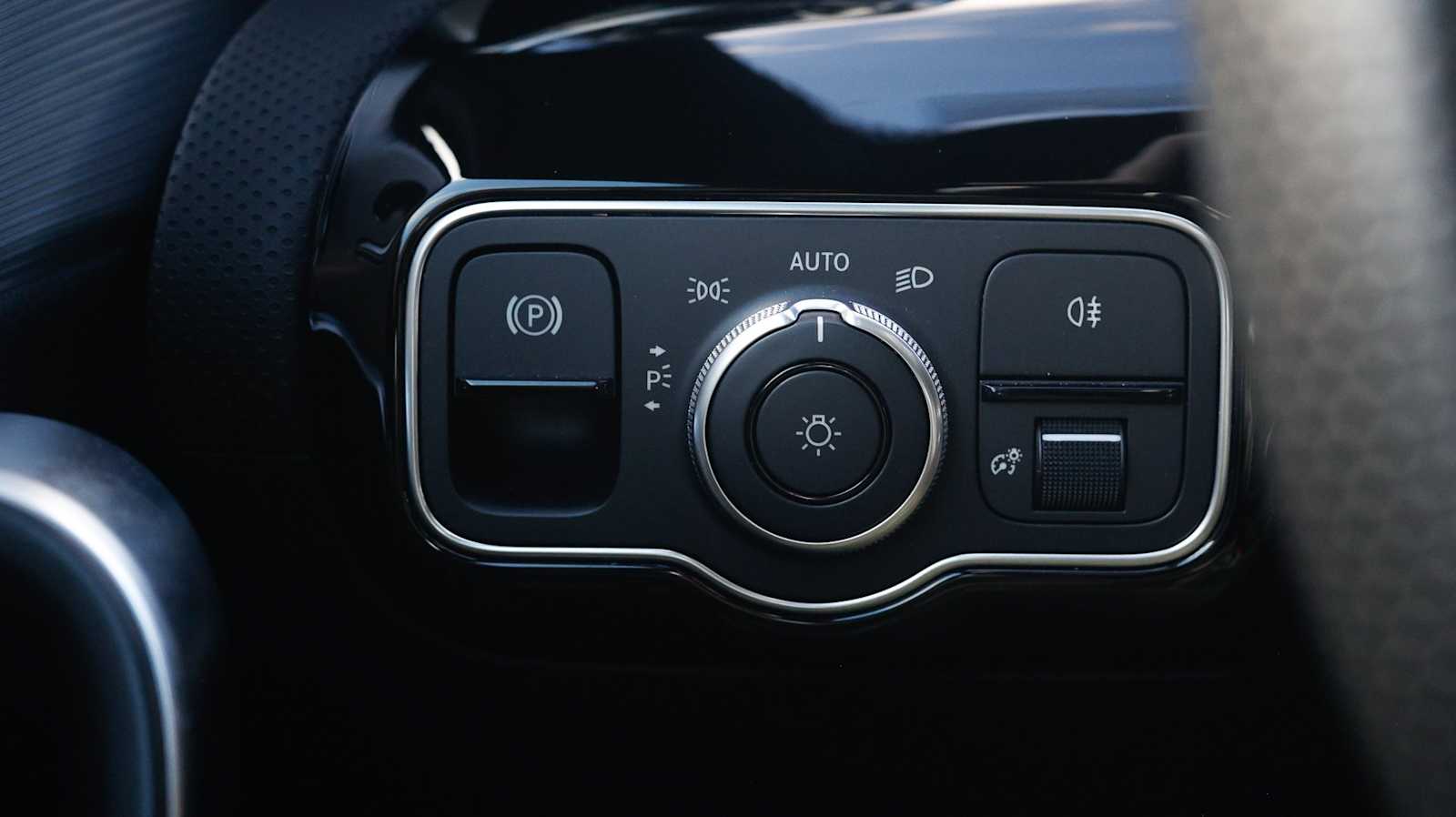 Thumbnail: 2022 Mercedes-Benz A-Class - 25