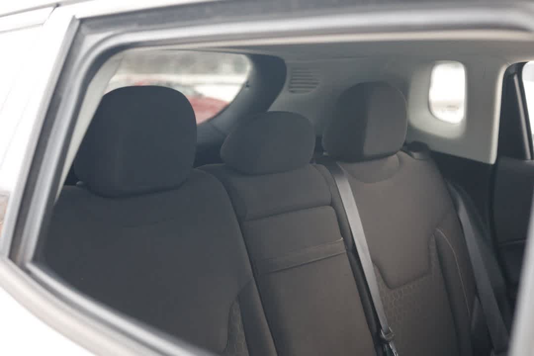 Thumbnail: 2018 Jeep Compass - 11