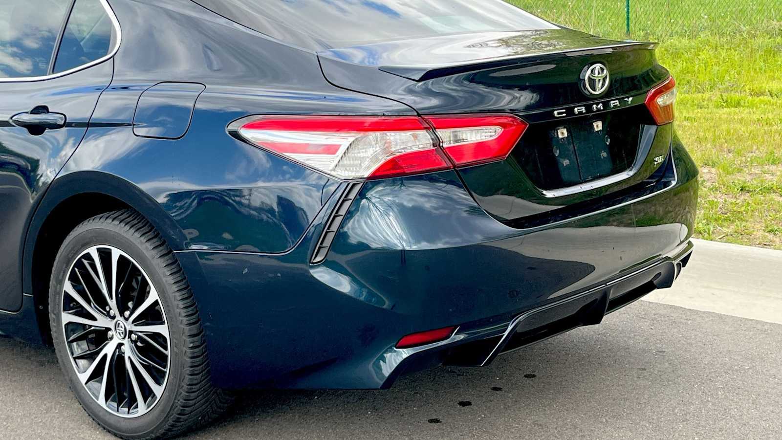 Thumbnail: 2020 Toyota Camry - 49