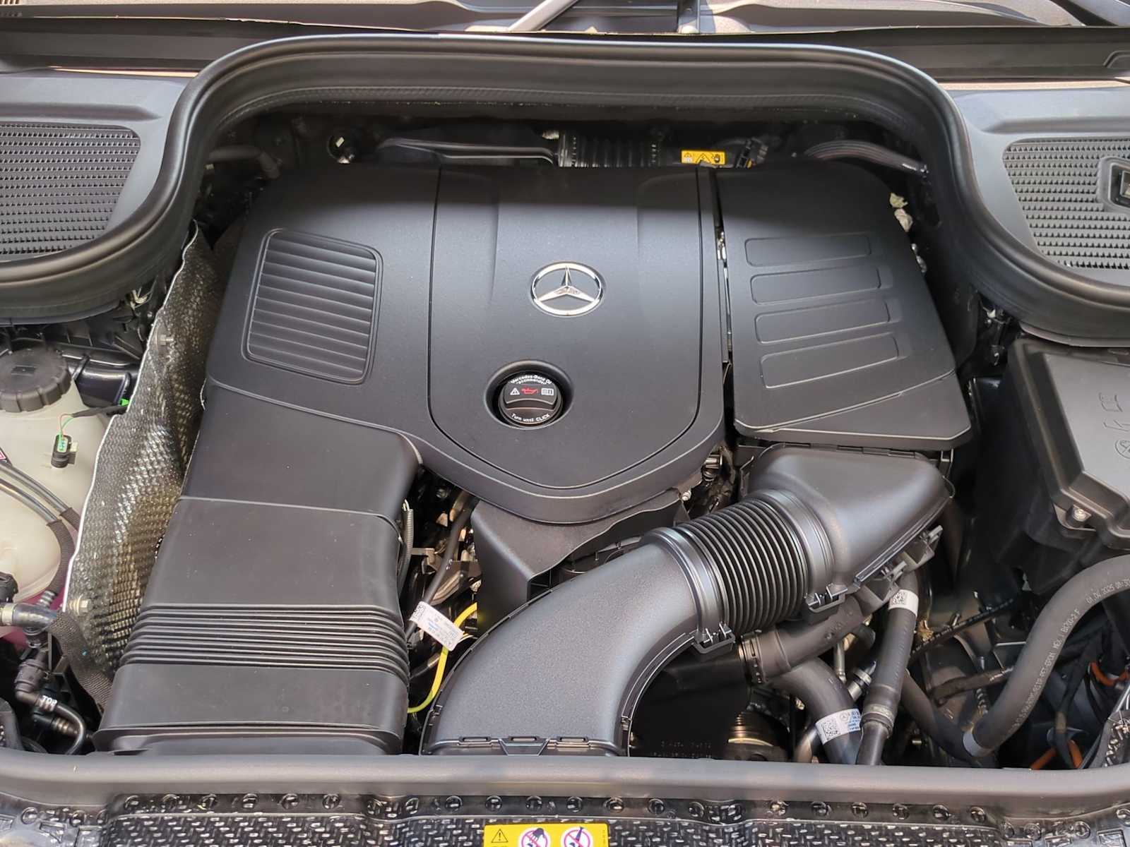 Thumbnail: 2025 Mercedes-Benz GLE - 15