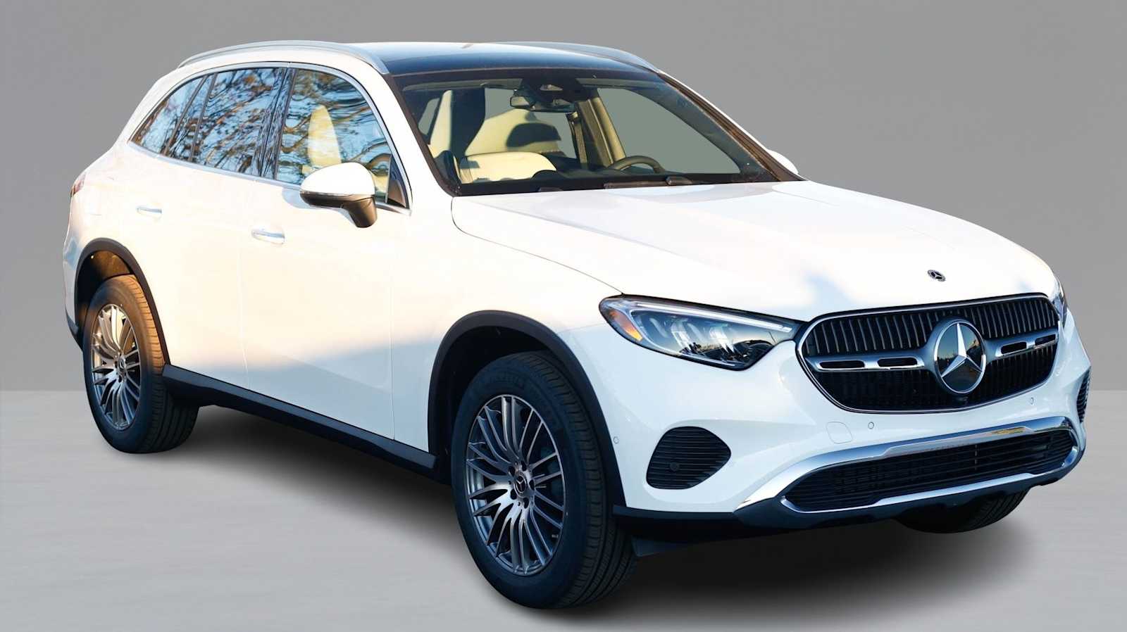 Thumbnail: 2026 Mercedes-Benz GLC - 3
