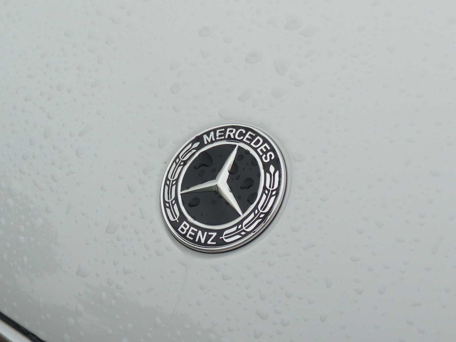 Thumbnail: 2025 Mercedes-Benz GLC - 12