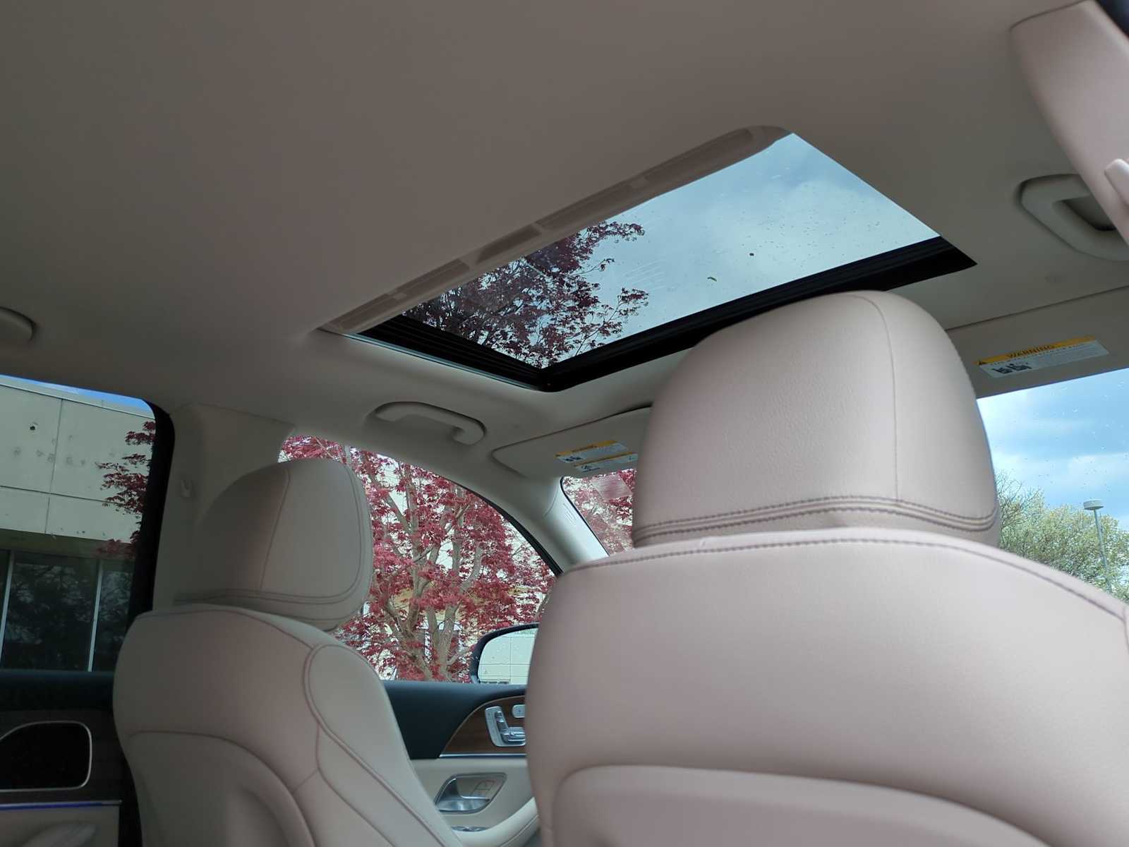 Thumbnail: 2025 Mercedes-Benz GLE - 22