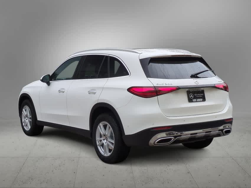 Thumbnail: 2025 Mercedes-Benz GLC - 6