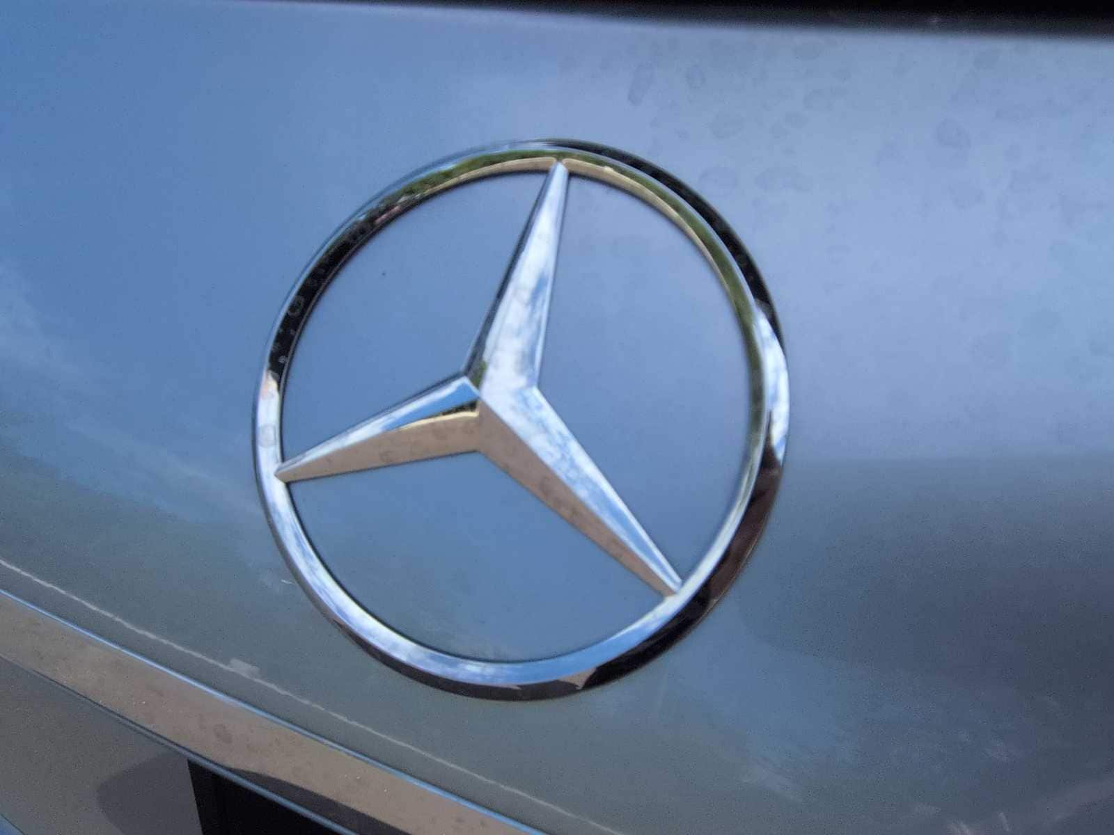 Thumbnail: 2026 Mercedes-Benz GLE - 12