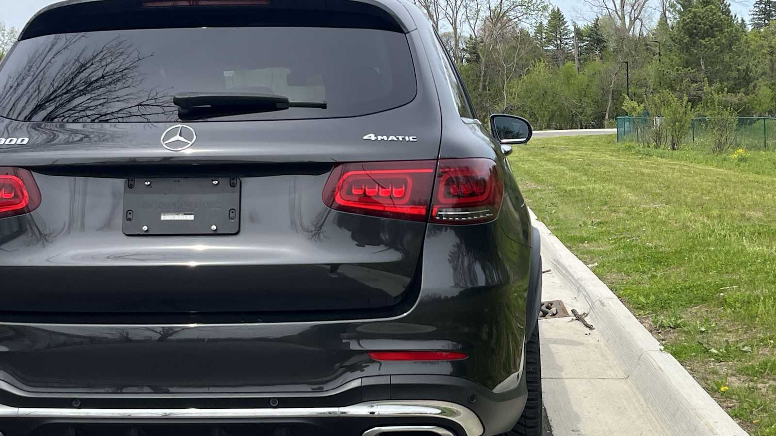 Thumbnail: 2022 Mercedes-Benz GLC - 9