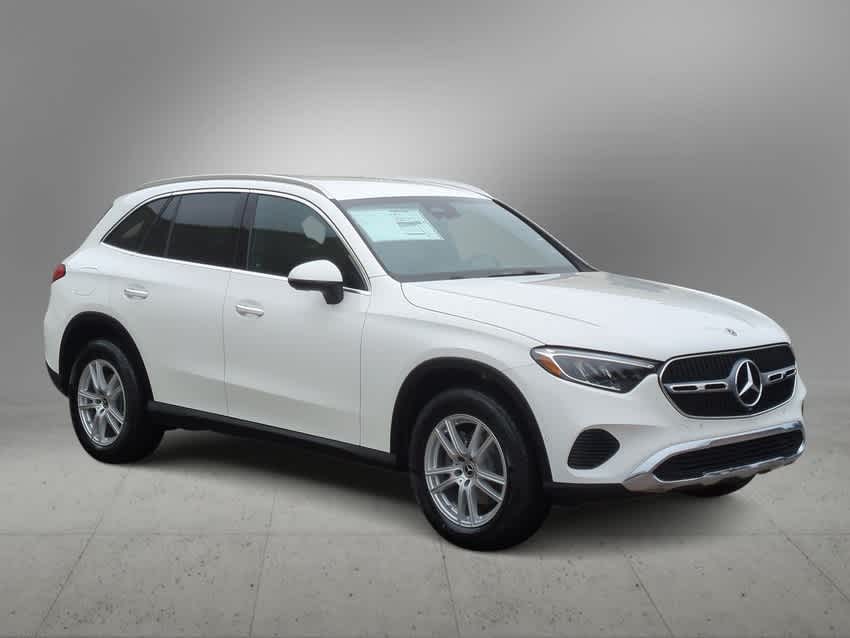 Thumbnail: 2025 Mercedes-Benz GLC - 2