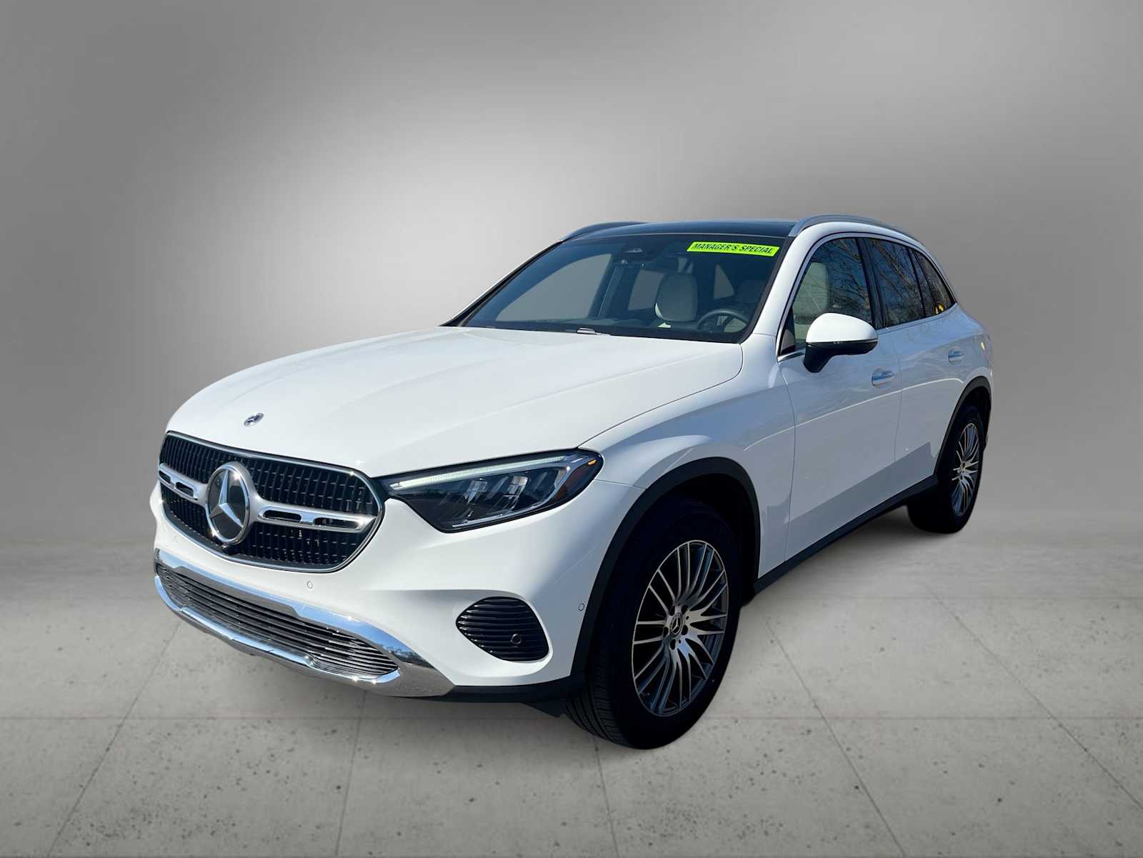 Thumbnail: 2026 Mercedes-Benz GLC - 4