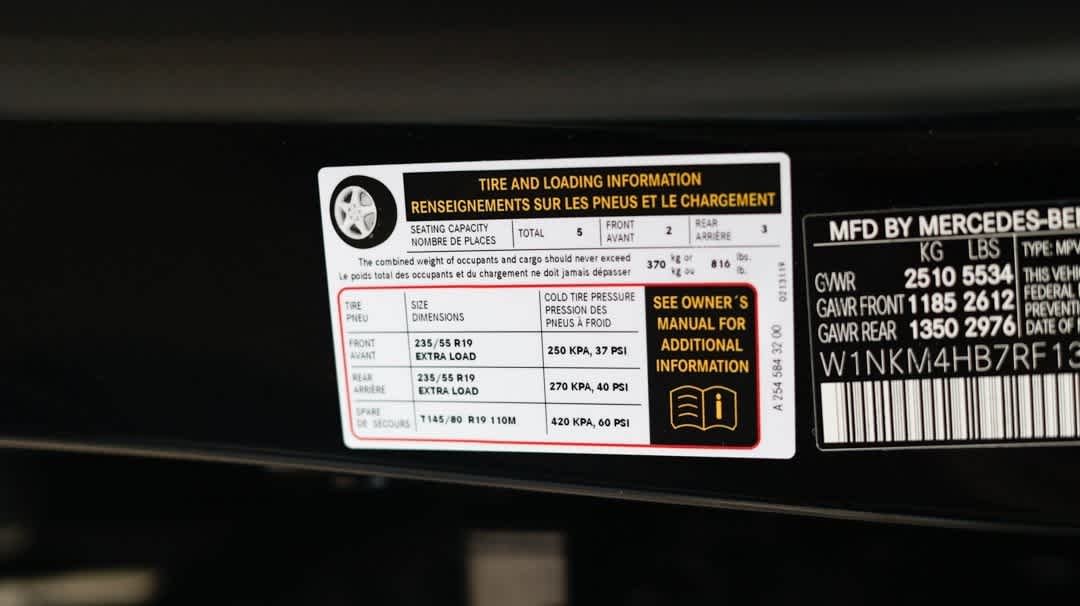 Thumbnail: 2024 Mercedes-Benz GLC - 40