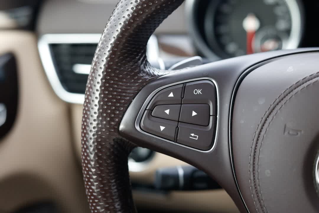 Thumbnail: 2018 Mercedes-Benz GLS - 22