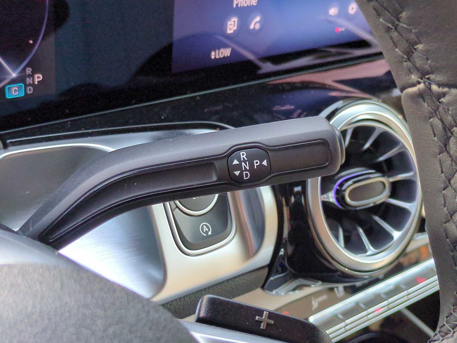 Thumbnail: 2025 Mercedes-Benz GLB - 33