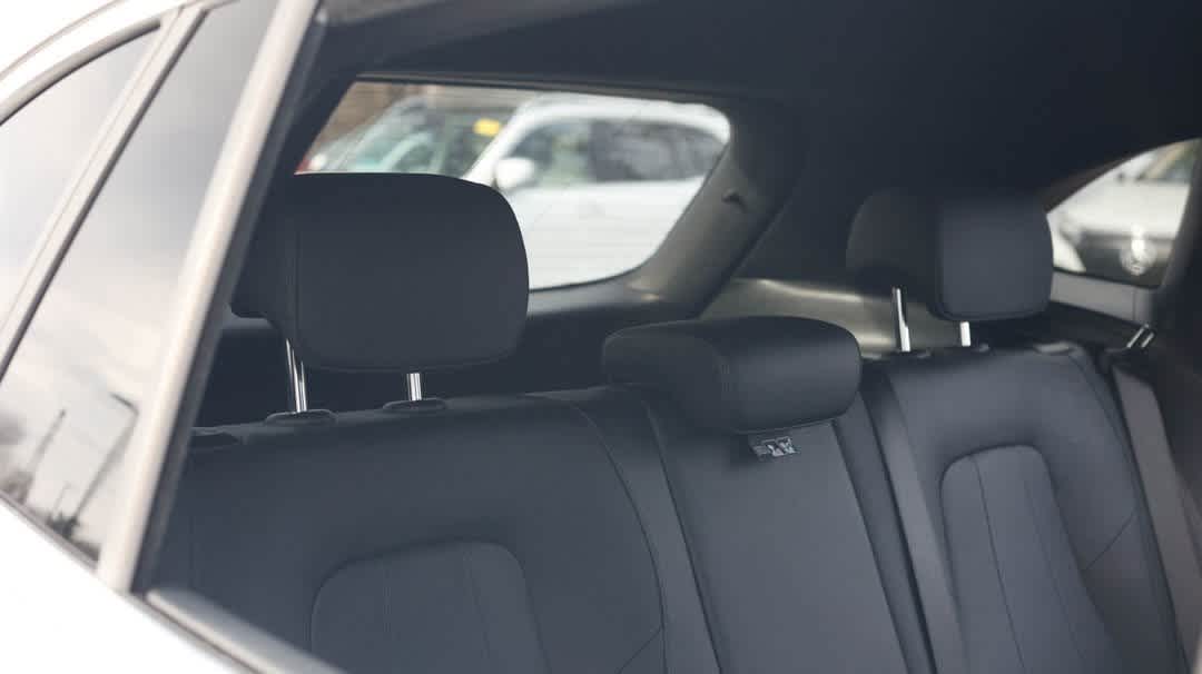 Thumbnail: 2023 Mercedes-Benz GLA - 25