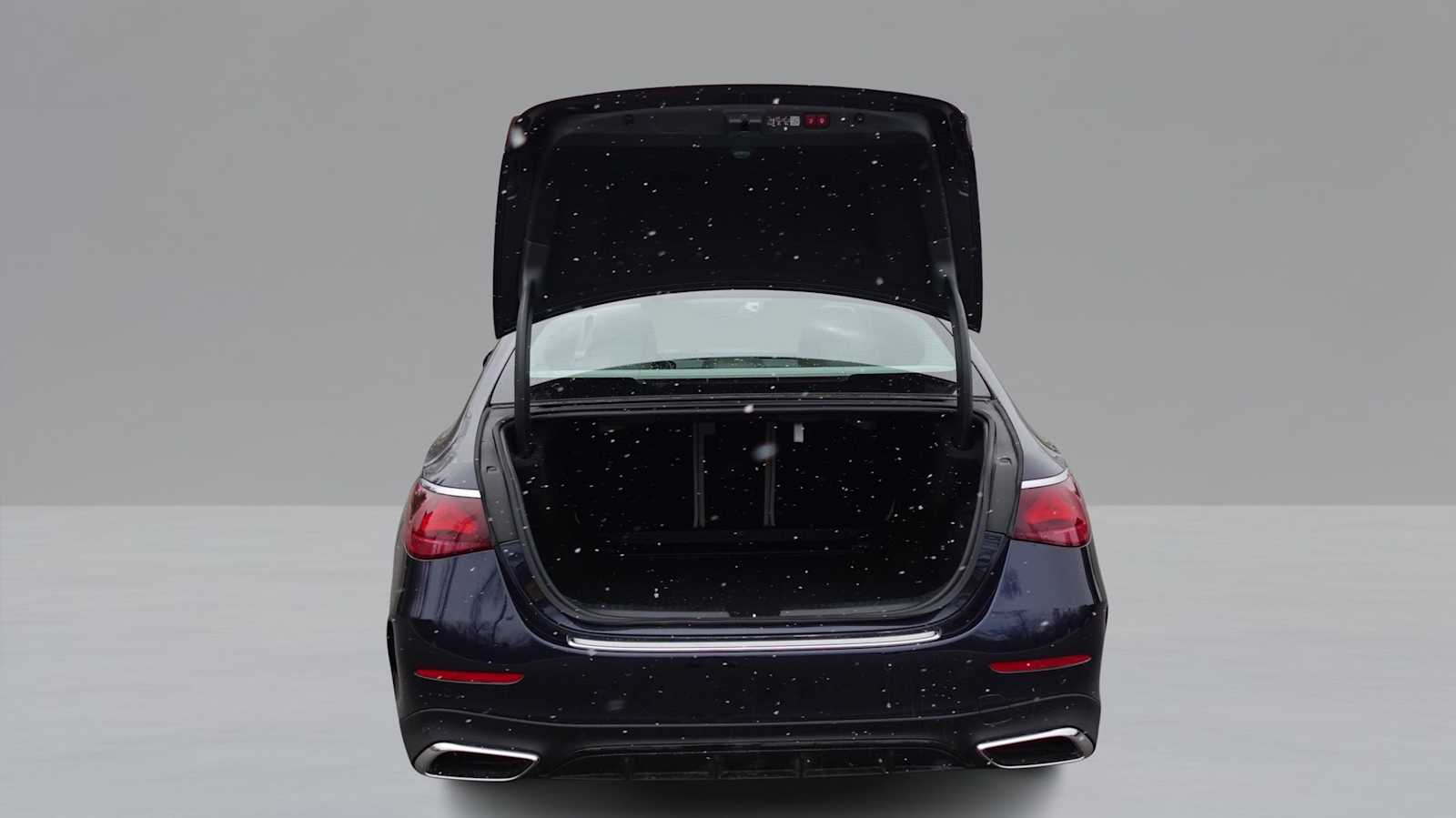 Thumbnail: 2026 Mercedes-Benz E-Class - 9