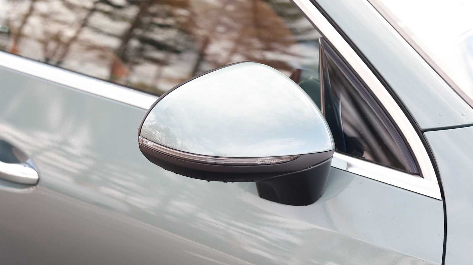 Thumbnail: 2026 Mercedes-Benz GLC - 9